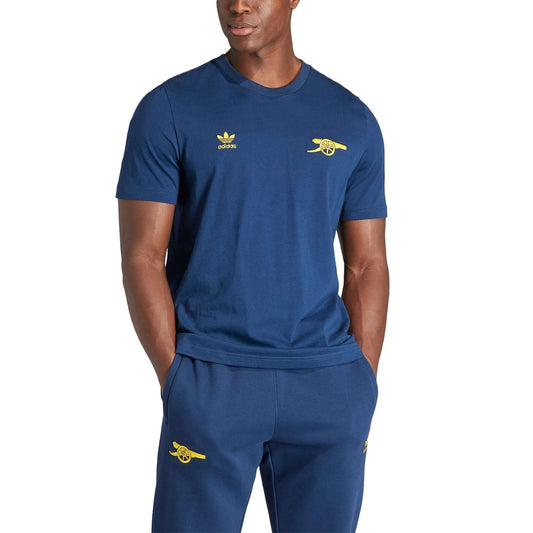 Arsenal FC Essentials Trefoil T-Shirt 2023/24 | EvangelistaSports.com | Canada's Premiere Soccer Store