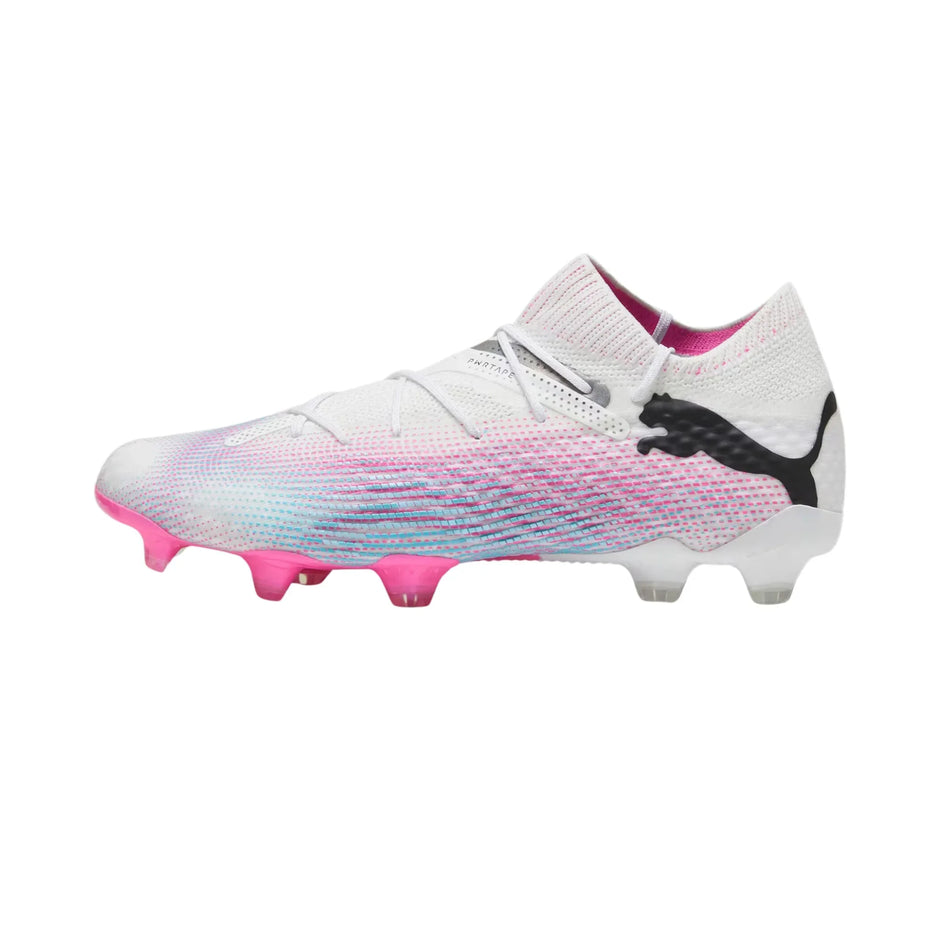 artificial grass soccer shoes