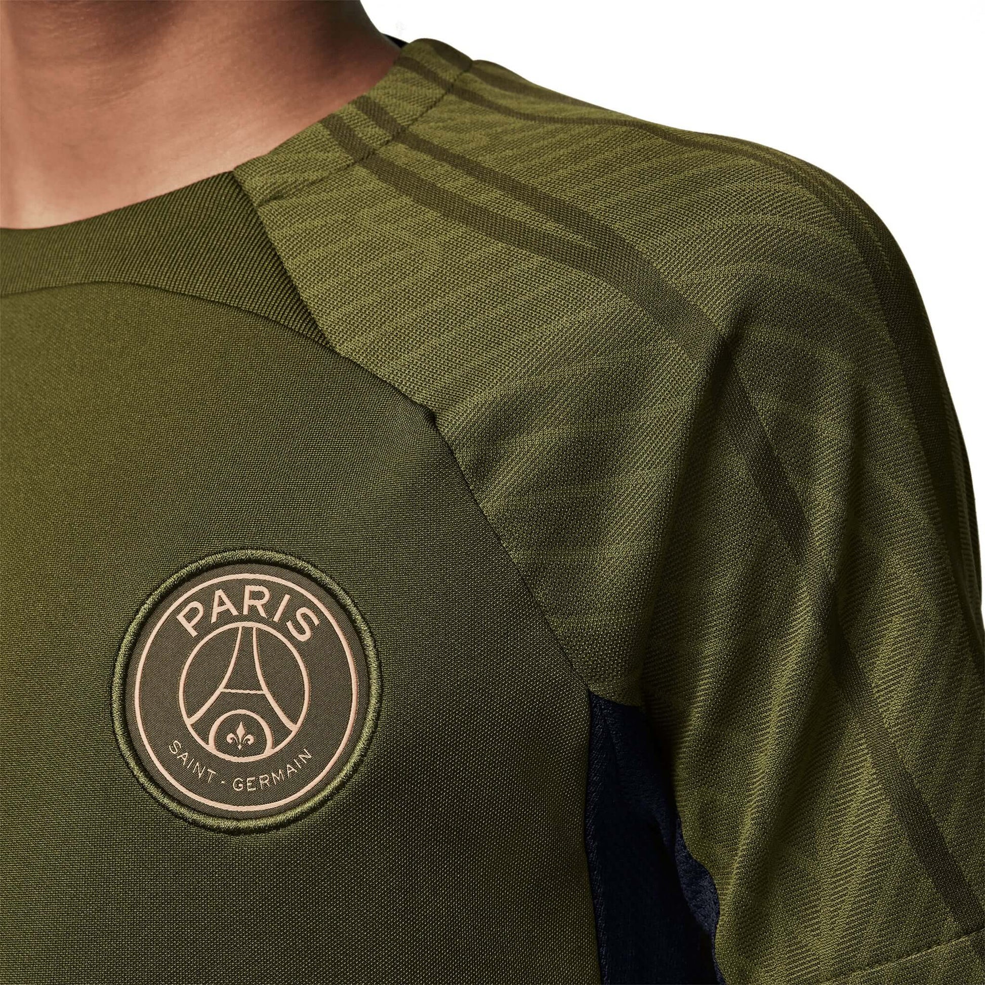 Paris Saint-Germain PSG Strike Fourth Jordan Junior Training Jersey 2023/24 | EvangelistaSports.com | Canada's Premiere Soccer Store