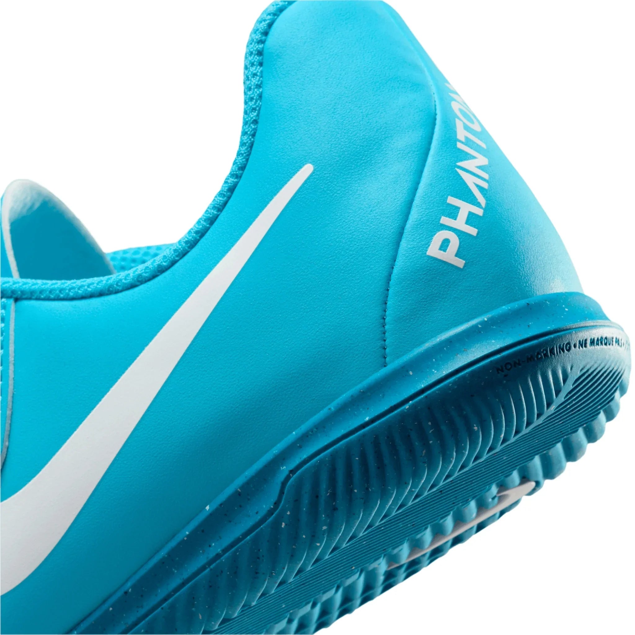 Phantom GX 2 Club Junior Indoor Soccer Shoes – EvangelistaSports