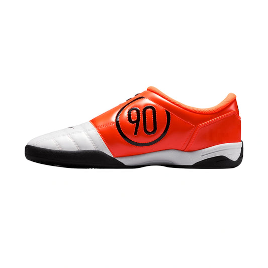 Total 90 Indoor Soccer Shoes