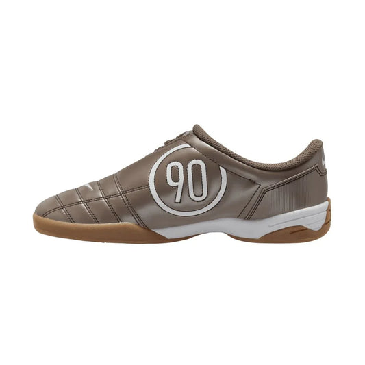 Total 90 Indoor Soccer Shoes