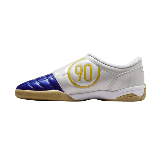 Total 90 Indoor Soccer Shoes