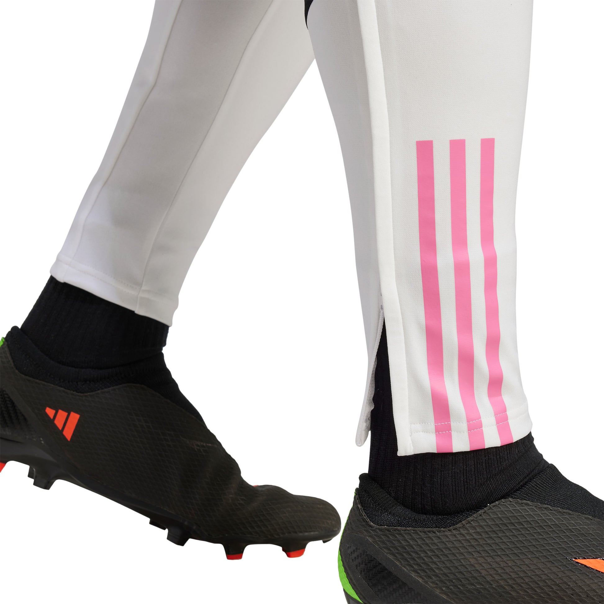 Juventus FC Tiro Training Pants 2023/24 | EvangelistaSports.com | Canada's Premiere Soccer Store