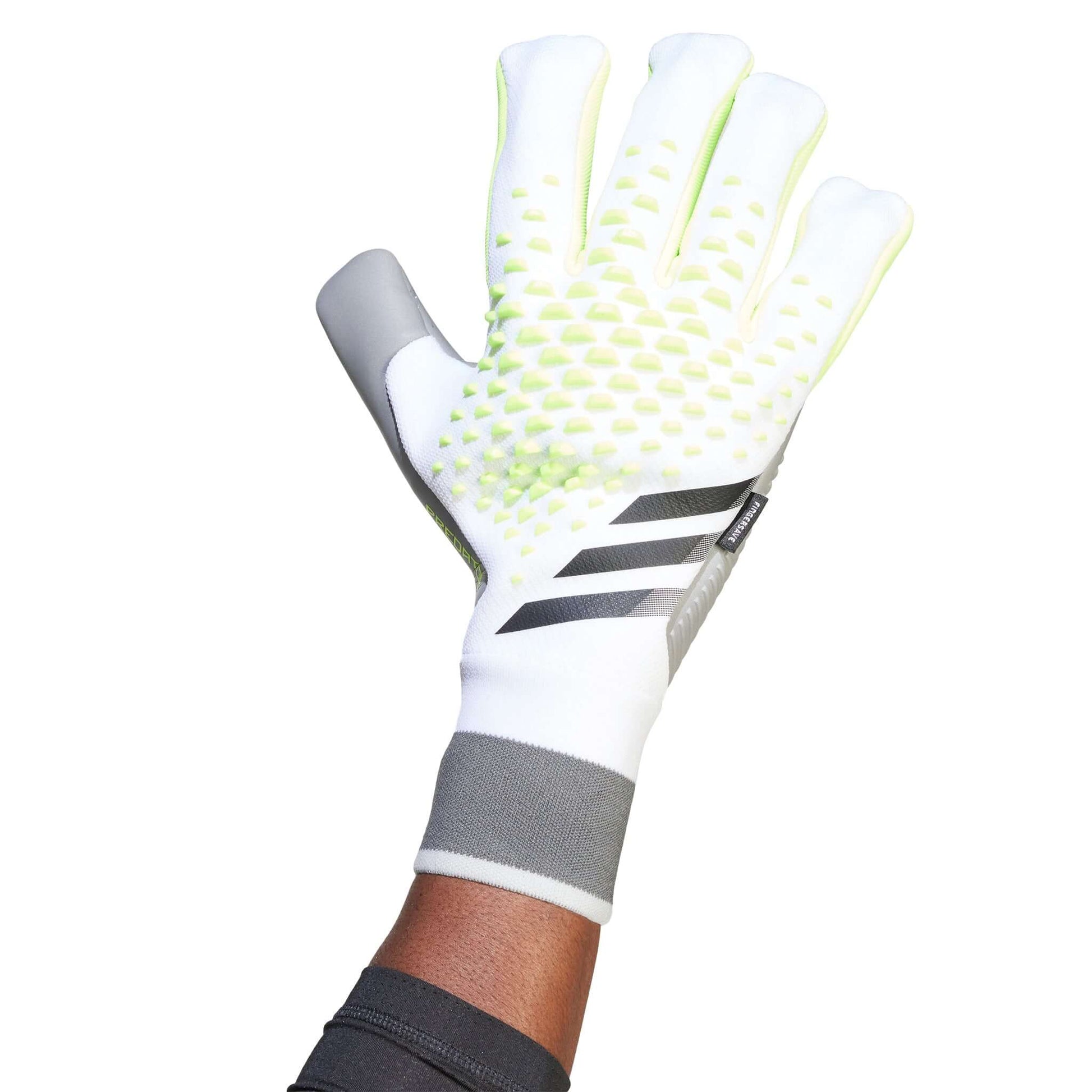 Predator Pro Fingersave Goalkeeper Gloves | EvangelistaSports.com | Canada's Premiere Soccer Store