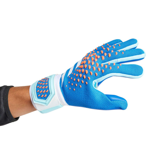 Predator League Goalkeeper Gloves | EvangelistaSports.com | Canada's Premiere Soccer Store