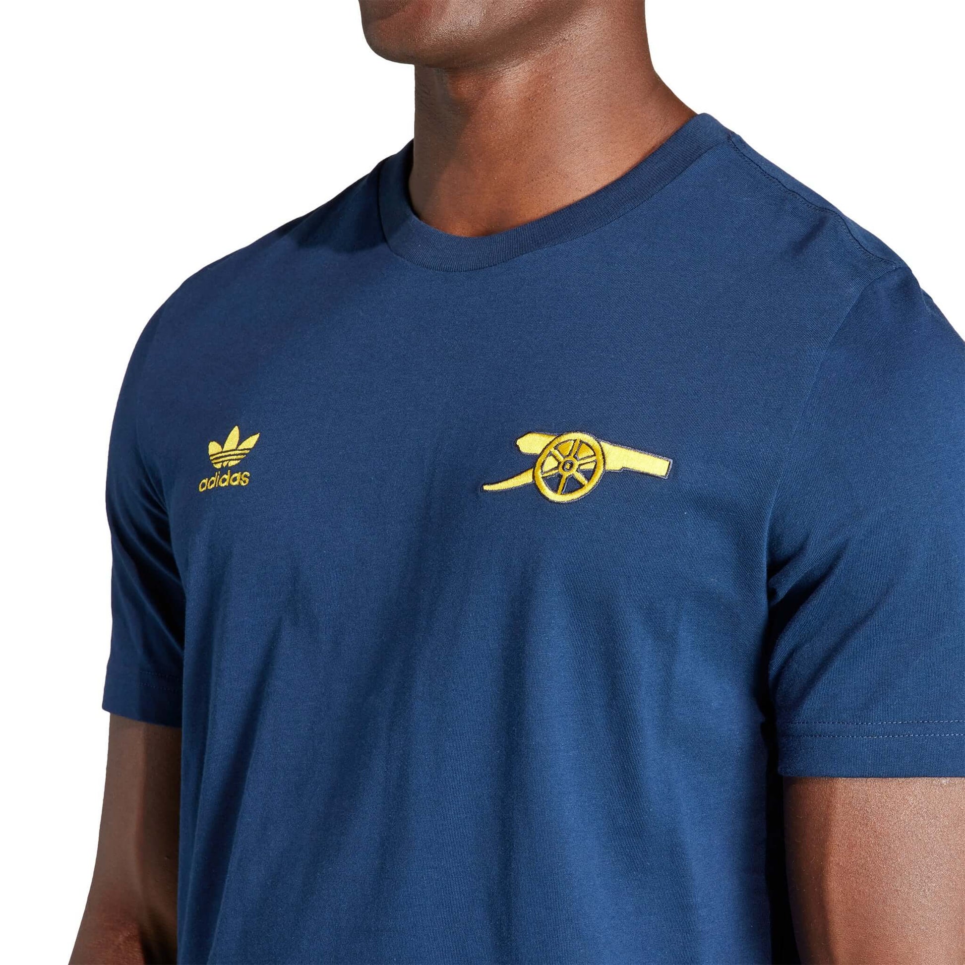 Arsenal FC Essentials Trefoil T-Shirt 2023/24 | EvangelistaSports.com | Canada's Premiere Soccer Store