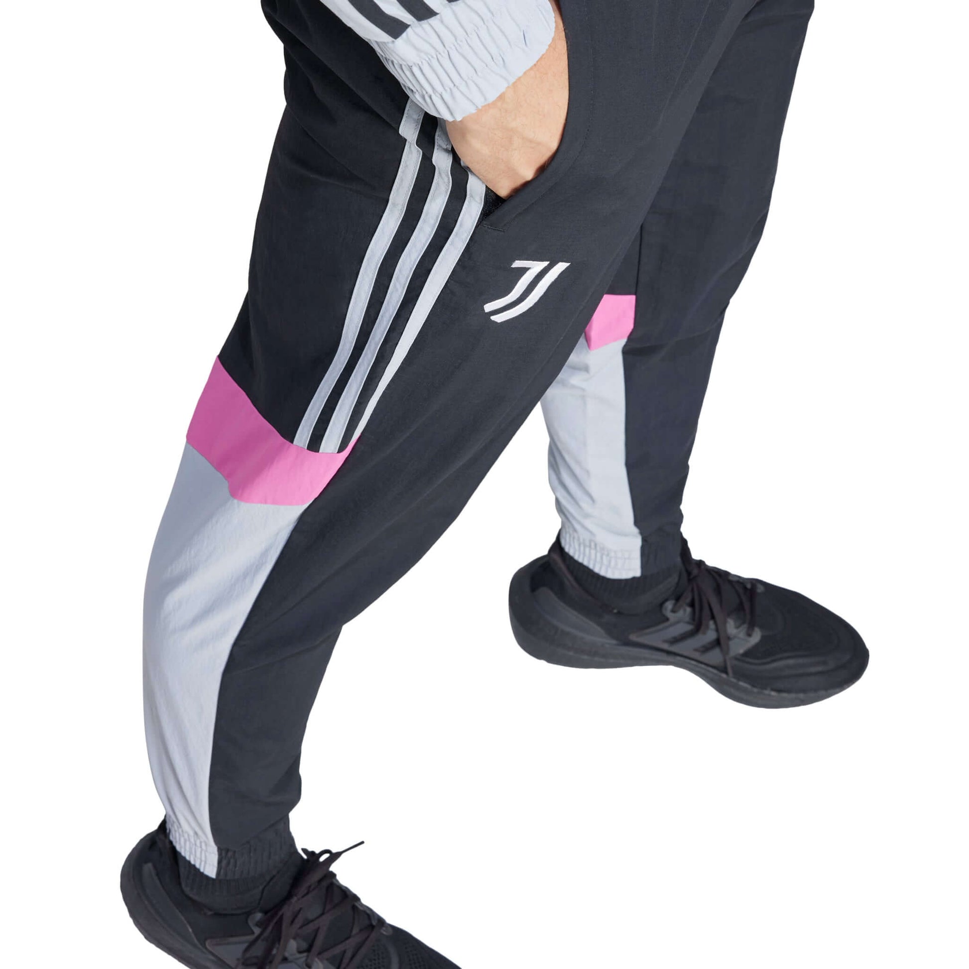 Juventus FC Woven Tracksuit Pants 2023/24 | EvangelistaSports.com | Canada's Premiere Soccer Store